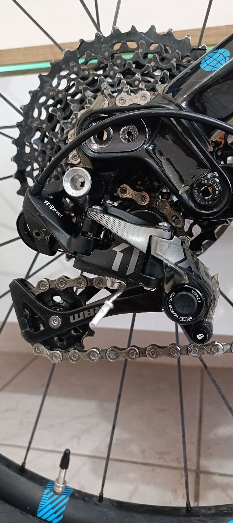 Used Canyon Strive SRAM X01 2015 Mountainbike, Black, 27.5 (650B) — image 3 of 7