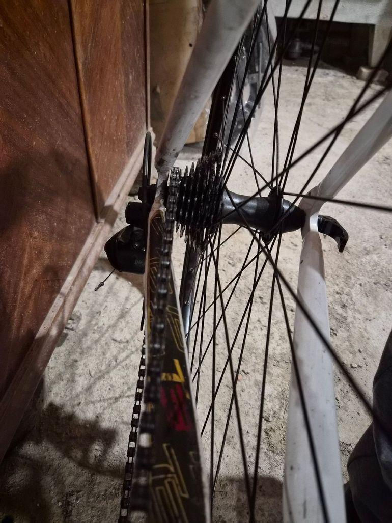 Used B’TWIN B’TWIN Custom Shimano Dura Ace 2014 Road & Gravel — image 5 of 6