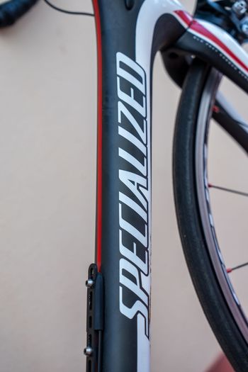 Used Specialized Roubaix Shimano Ultegra Di2 2026 Road & Gravel, White — image 10 of 12