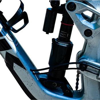 Used Trek Trek Slash 9.8 XT Gen 6 2024 Mountainbike, Light Gray — image 10 of 44