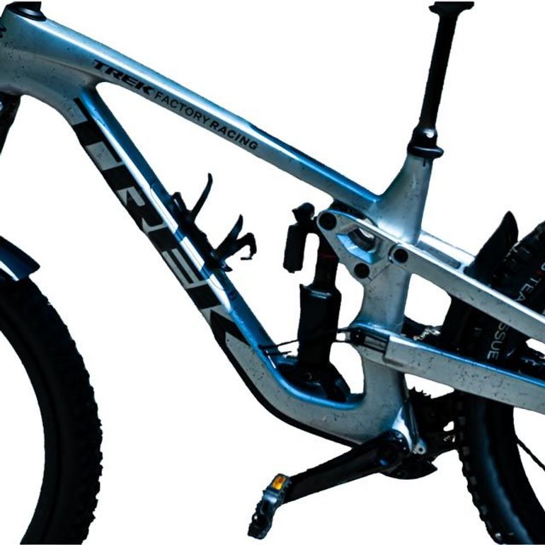 Used Trek Trek Slash 9.8 XT Gen 6 2024 Mountainbike, Light Gray — image 6 of 44