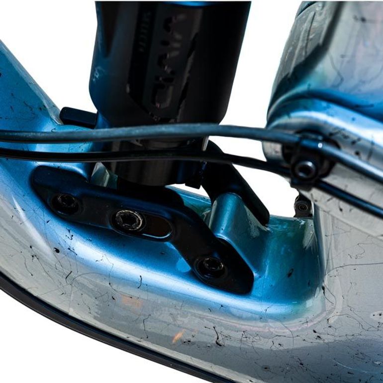 Used Trek Trek Slash 9.8 XT Gen 6 2024 Mountainbike, Light Gray — image 31 of 44