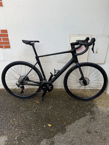 Brugt CUBE ATTAIN C:62, RACE 2026 2026 Road & Gravel — billede 1 af 8
