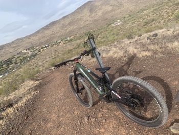 Used Marin Alpine Trail E1 2023 2023 Mountainbike, Green, 29, 27.5 — image 2 of 3