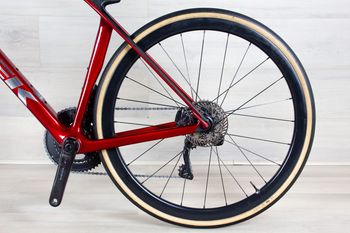 Used Trek Madone SL 7 Gen 8 2025 Road & Gravel, Red — image 12 of 25