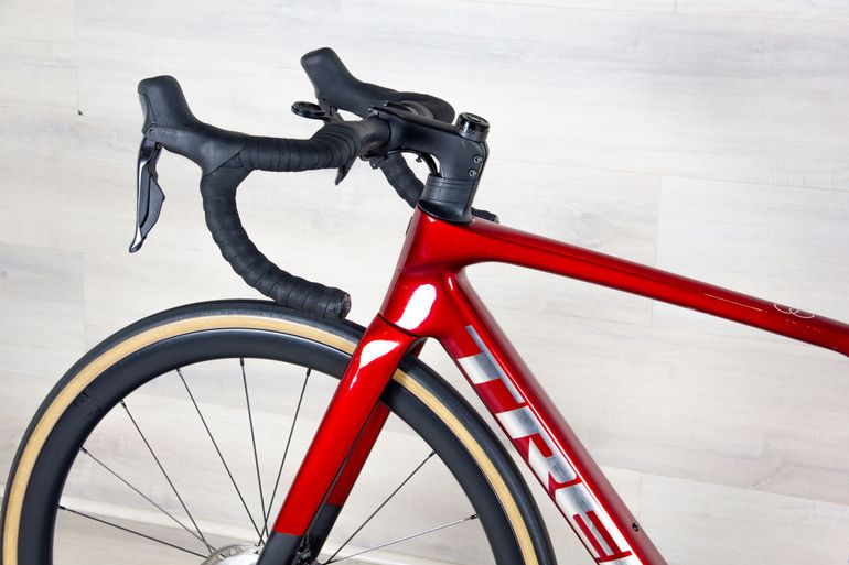 Used Trek Madone SL 7 Gen 8 2025 Road & Gravel, Red — image 19 of 25
