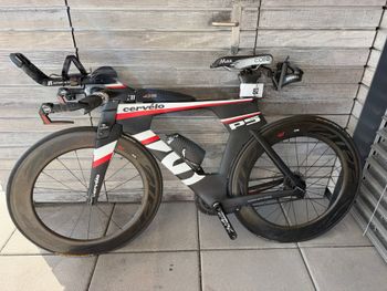 Used Cervélo P5 Shimano Dura Ace Di2 2017 Road & Gravel, Black — image 2 of 5