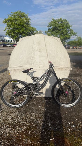 Used Specialized S-Works Demo 8 Frame 2014 2014 Mountainbike, Black, 26 — image 3 of 3