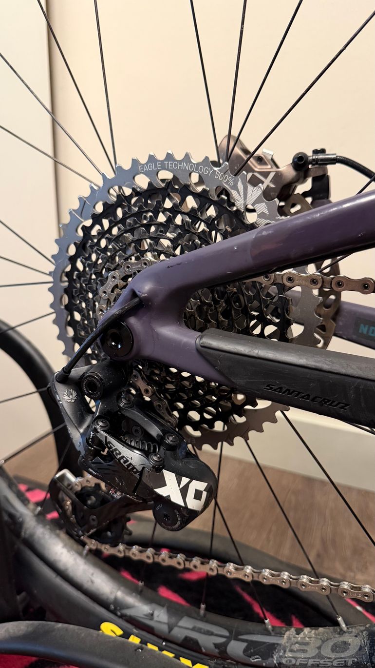 Used Santa Cruz Nomad X01 / Carbon CC / 27.5 2020 2020 Mountainbike, Purple, 27.5 — image 7 of 15