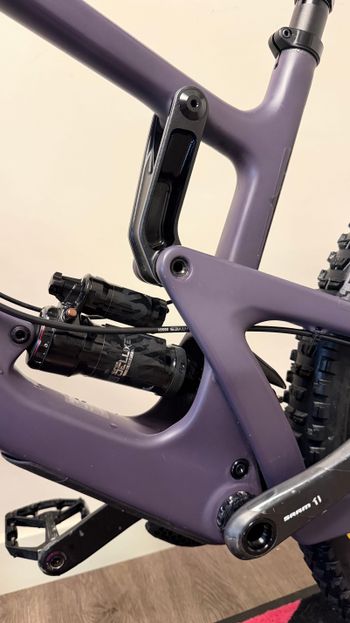 Used Santa Cruz Nomad X01 / Carbon CC / 27.5 2020 2020 Mountainbike, Purple, 27.5 — image 4 of 15