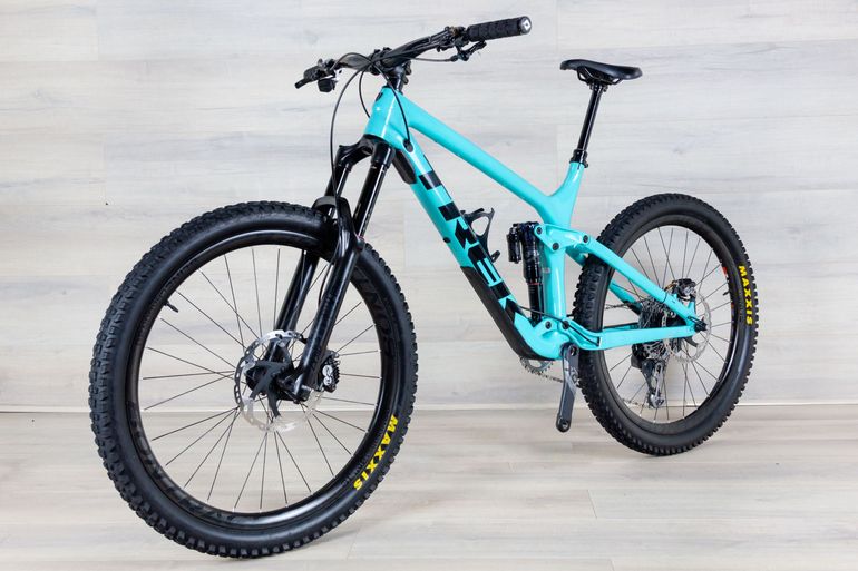 Used Trek Remedy 9.8 2021 Mountainbike, Blue — image 6 of 33