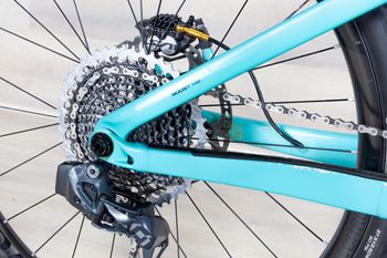 Used Trek Remedy 9.8 2021 Mountainbike, Blue — image 10 of 33