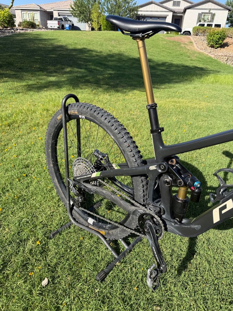 Used Pivot SWITCHBLADE Pro XT/XTR 2025 2025 Mountainbike, Black, 29 — image 3 of 3