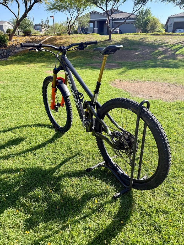 Used Pivot SWITCHBLADE Pro XT/XTR 2025 2025 Mountainbike, Black, 29 — image 2 of 3