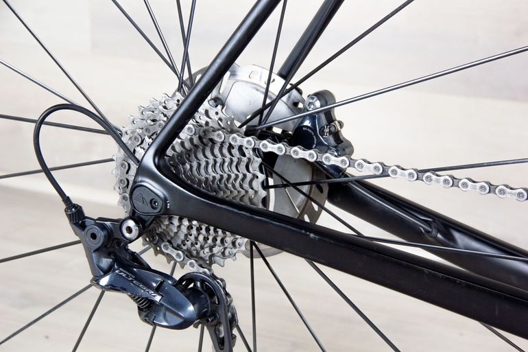 Used Canyon Endurace CF SL 2020 Road & Gravel, Black — image 8 of 18