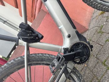 Used CUBE REACTION HYBRID, ONE 800 2025 2025 Mountainbike, Light Gray, 27.5, 29 — image 5 of 10