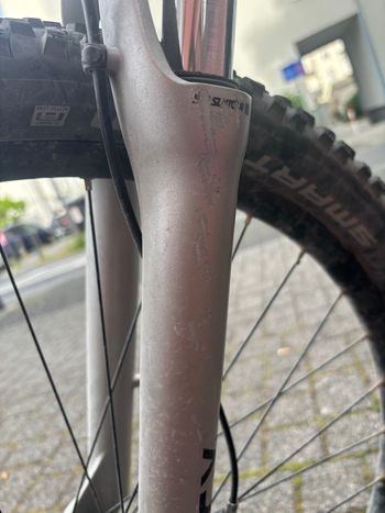 Used CUBE REACTION HYBRID, ONE 800 2025 2025 Mountainbike, Light Gray, 27.5, 29 — image 7 of 10