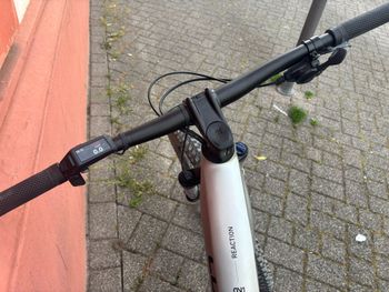 Used CUBE REACTION HYBRID, ONE 800 2025 2025 Mountainbike, Light Gray, 27.5, 29 — image 3 of 10
