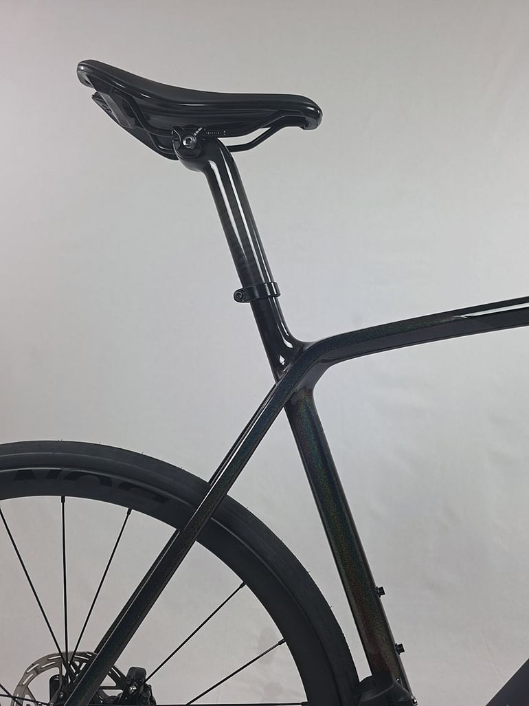 Used Trek Trek Emonda SL 6 SRAM Rival ETap AXS 2023 Road & Gravel, Black — image 4 of 12