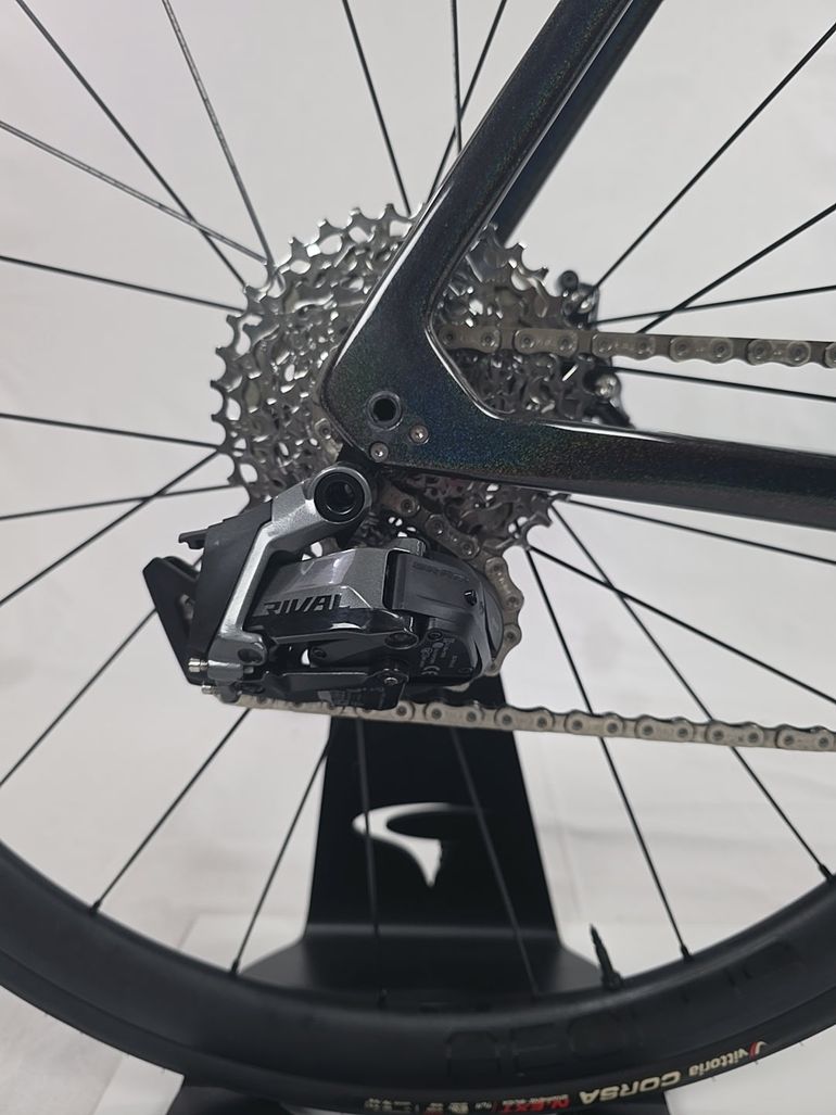 Used Trek Trek Emonda SL 6 SRAM Rival ETap AXS 2023 Road & Gravel, Black — image 3 of 12
