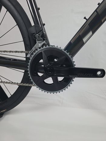 Used Trek Trek Emonda SL 6 SRAM Rival ETap AXS 2023 Road & Gravel, Black — image 2 of 12
