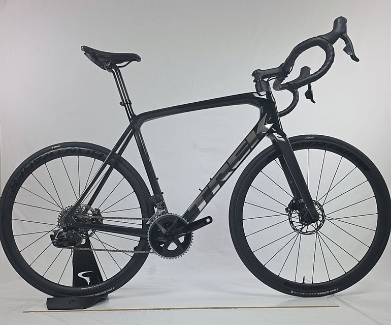 Used Trek Trek Emonda SL 6 SRAM Rival ETap AXS 2023 Road & Gravel, Black — image 1 of 12
