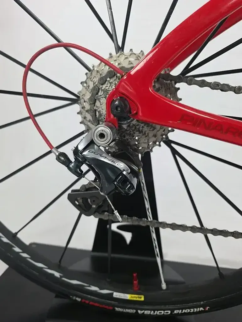 Used Pinarello PINARELLO DOGMA F8 2016 Road & Gravel, Red — image 2 of 5