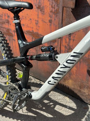 Used Canyon Spectral 27 AL 6 2023 2023 Mountainbike, Light Gray, 27.5 — image 12 of 20
