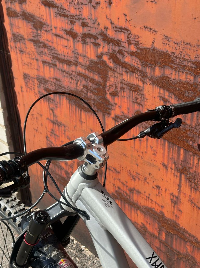 Used Canyon Spectral 27 AL 6 2023 2023 Mountainbike, Light Gray, 27.5 — image 8 of 20