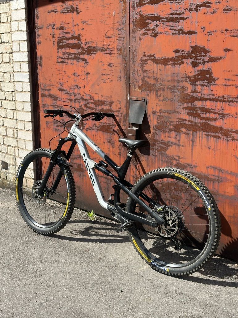 Used Canyon Spectral 27 AL 6 2023 2023 Mountainbike, Light Gray, 27.5 — image 2 of 20