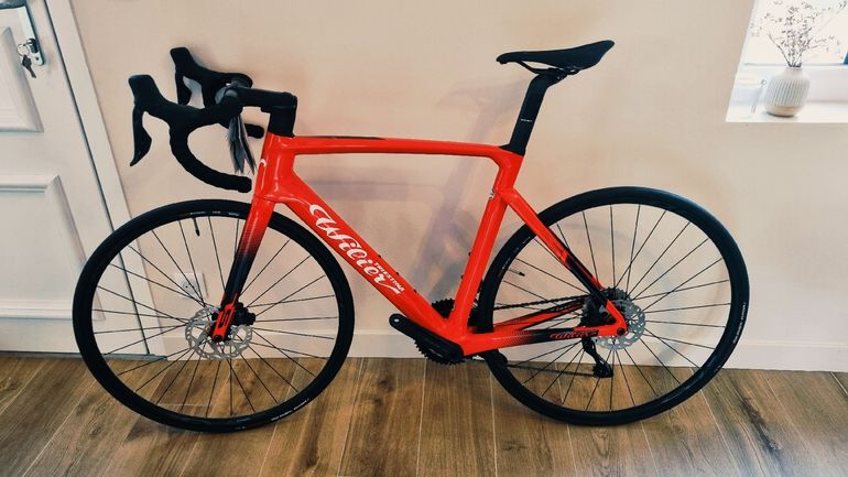 Used Wilier Triestina Shimano 105 Di2 2024 Road & Gravel, Red — image 1 of 20