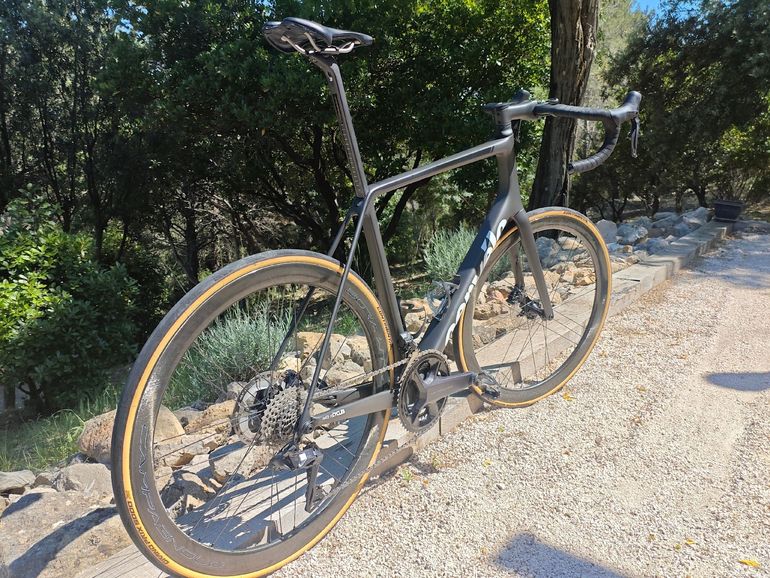 Used Cervélo R5 Ultegra Di2 2022 2022 Road & Gravel, Black — image 5 of 5