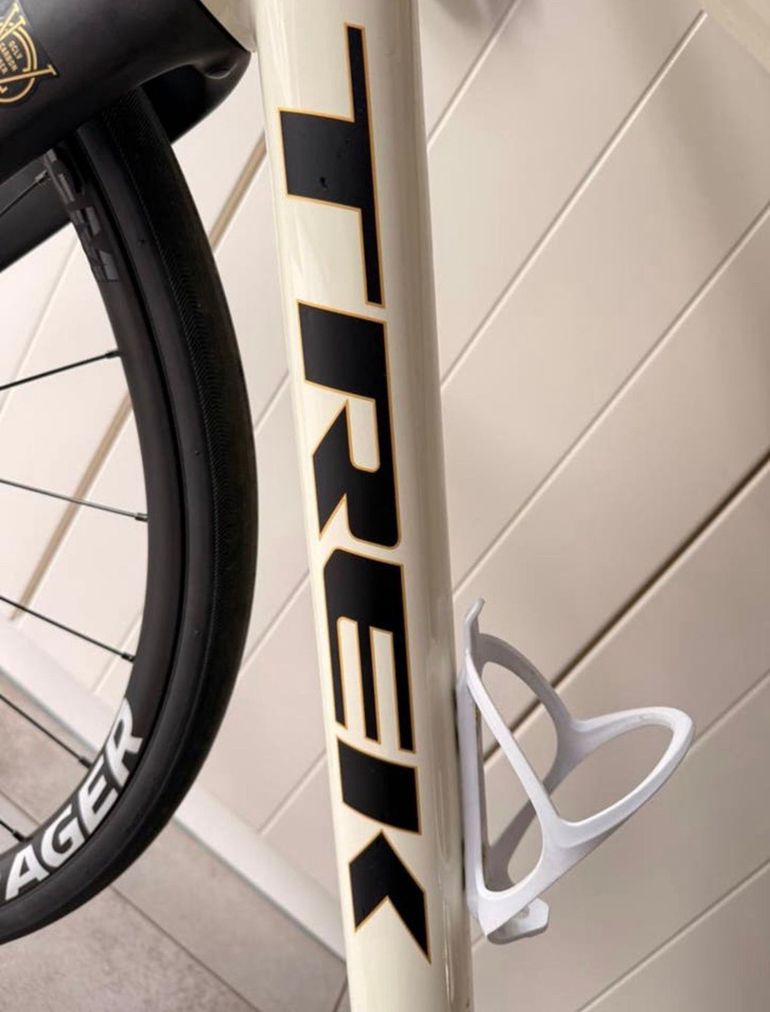 Used Trek Domane AL 4 Gen 4 2026 2026 Road & Gravel — image 3 of 7