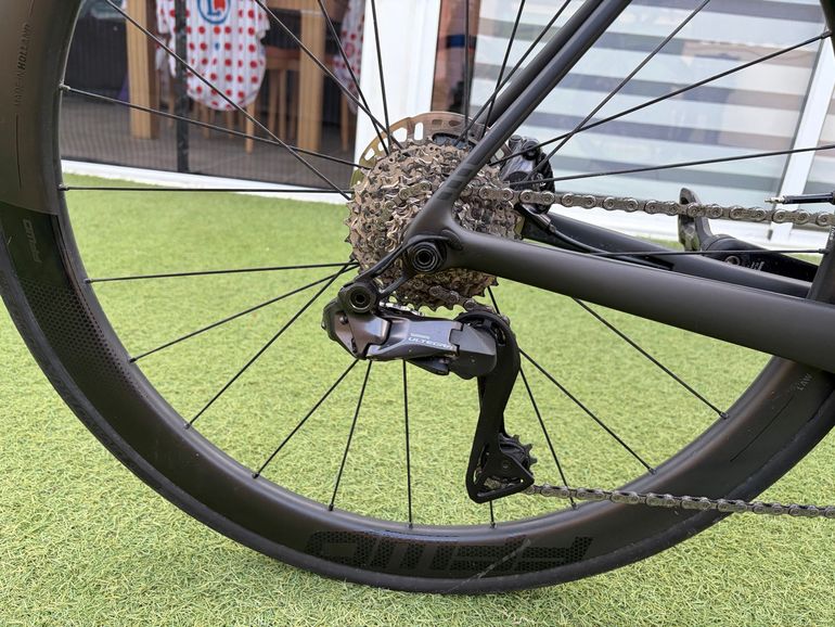 Used Cervélo R5 Ultegra Di2 2024 2024 Road & Gravel, Black — image 4 of 8