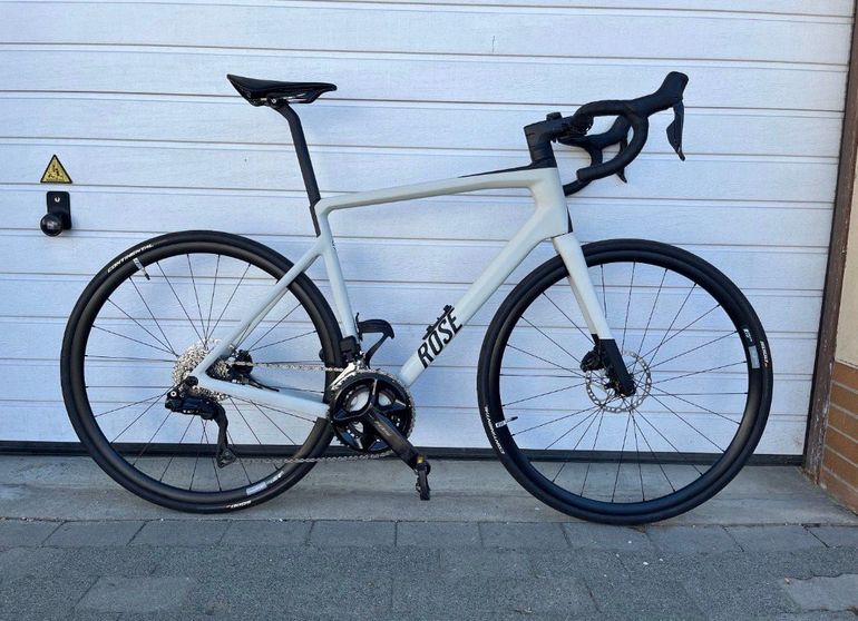 Used Rose Reveal Shimano 105 Di2 2024 Road & Gravel, White — image 1 of 7