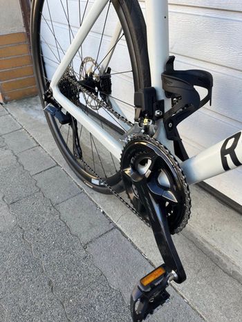Used Rose Reveal Shimano 105 Di2 2024 Road & Gravel, White — image 3 of 7