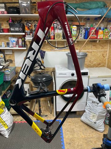 Gebrauchtes Trek Domane Shimano Ultegra Di2 2023 Road & Gravel, Rot — Bild 5 von 8