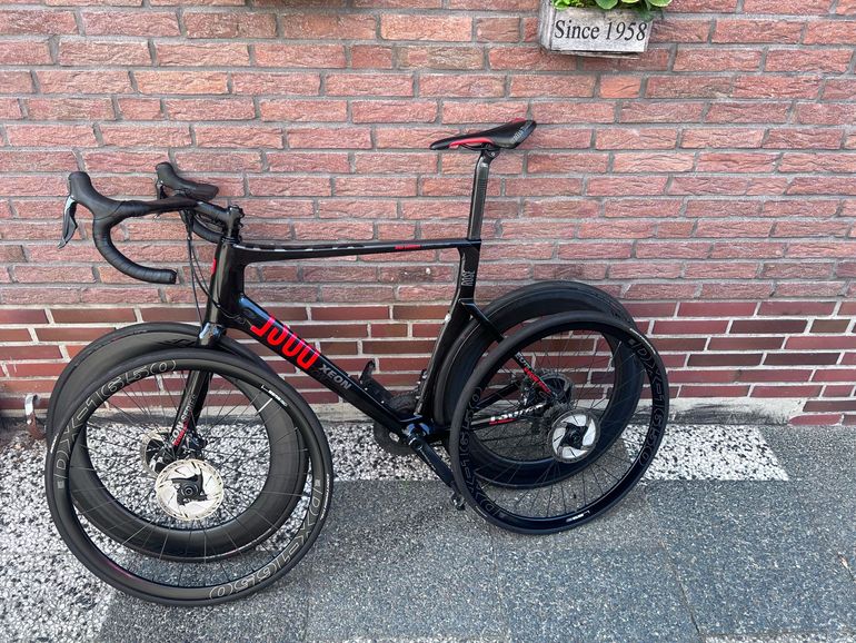 Used Rose XEON CW DISC Ultegra Di2 2019 2019 Road & Gravel, Black — image 3 of 5