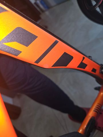 Gebrauchtes Giant Propel Shimano Ultegra 2019 Road & Gravel, Orange — Bild 3 von 3