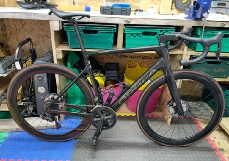 Used Orbea ORCA M20iTEAM 2022 2022 Road & Gravel, Black — image 4 of 4
