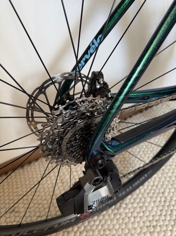 Used Cervélo Caledonia Rival AXS 2024 2024 Road & Gravel, Green — image 4 of 11