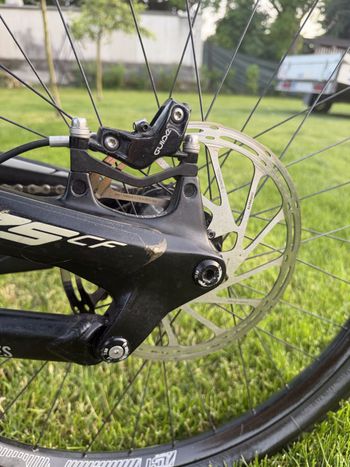 Used YT Industries YT Tues CF Downhill 2016 2016 Mountainbike, Black — image 6 of 23
