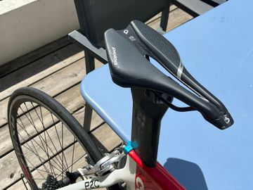 Used Cervélo Custom Shimano Ultegra 2016 Road & Gravel, White — image 5 of 5