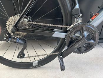 Used Canyon Ultimate CF SL 7 Di2 Aero 2025 2025 Road & Gravel, Black — image 2 of 6