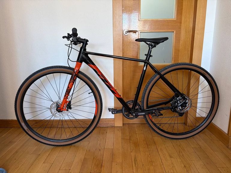 Used KTM X-STRADA 30 FIT 2025 2025 Road & Gravel — image 1 of 6