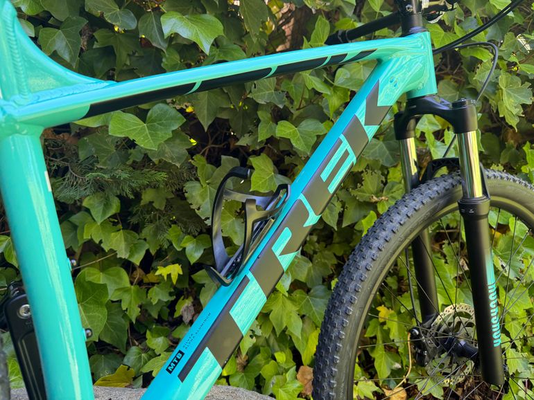 Used Trek Trek Marlin 7 29 2024 2024 Mountainbike, Blue — image 4 of 8