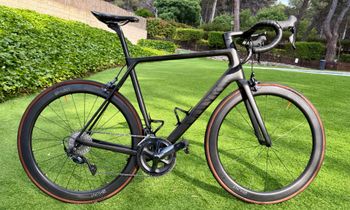 Used Canyon Ultimate CF SL 8 2022 2022 Road & Gravel — image 3 of 6