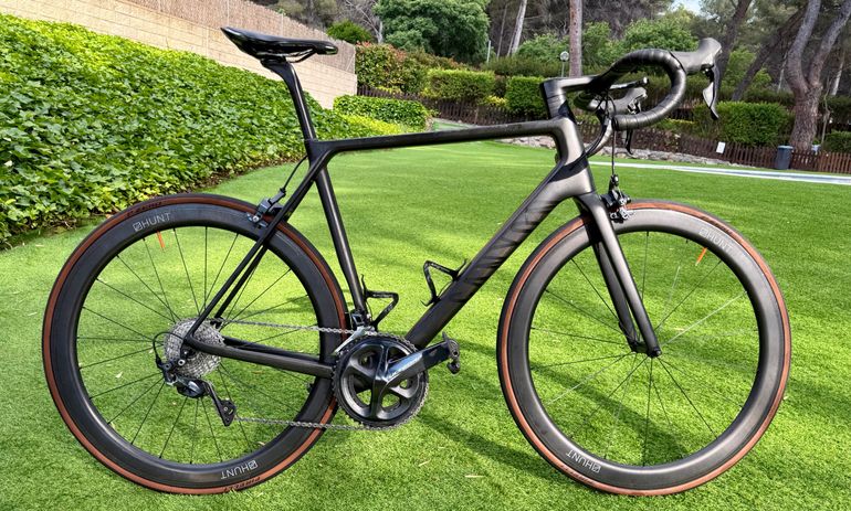Used Canyon Ultimate CF SL 8 2022 2022 Road & Gravel — image 3 of 6