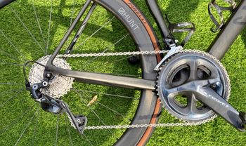 Used Canyon Ultimate CF SL 8 2022 2022 Road & Gravel — image 4 of 6