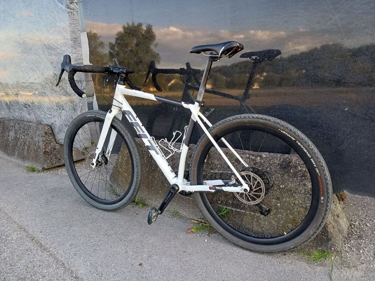 Used Felt BREED 20 2020 2020 Road & Gravel — image 2 of 10